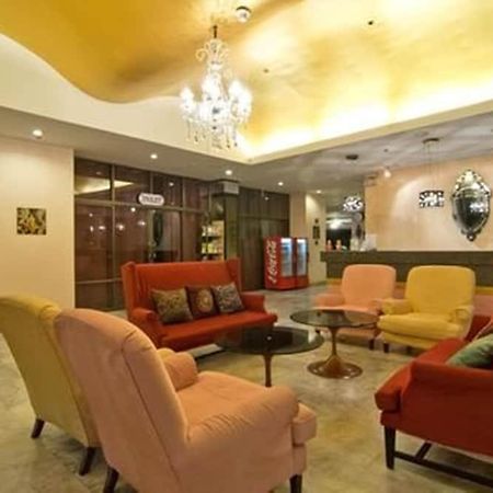 Bella Villa Metro 파타야 외부 사진